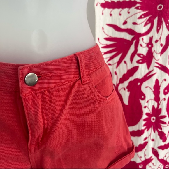 RED DENIM SHORT SZ 28 - Picture 2 of 9